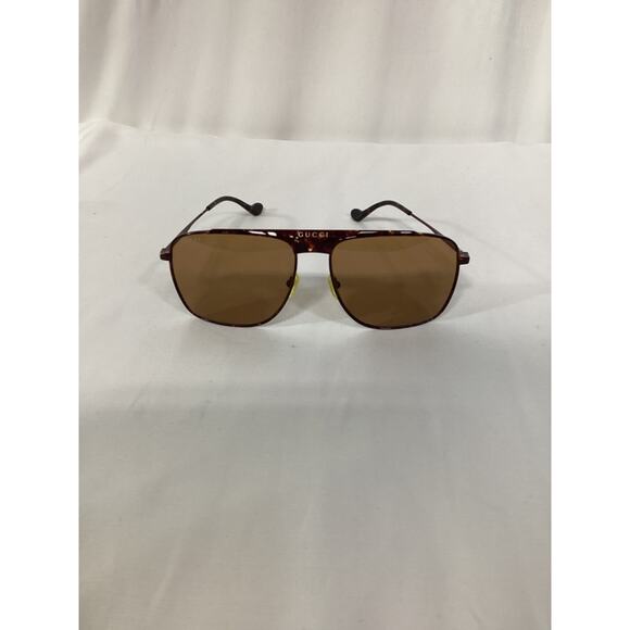 Gucci 'Aviator' Sunglasses Size OS - Picture 2 of 4
